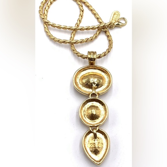 Sandy Miller Burrows SMB Pendant signed gold tone pendant Statement Necklace. - Picture 8 of 8